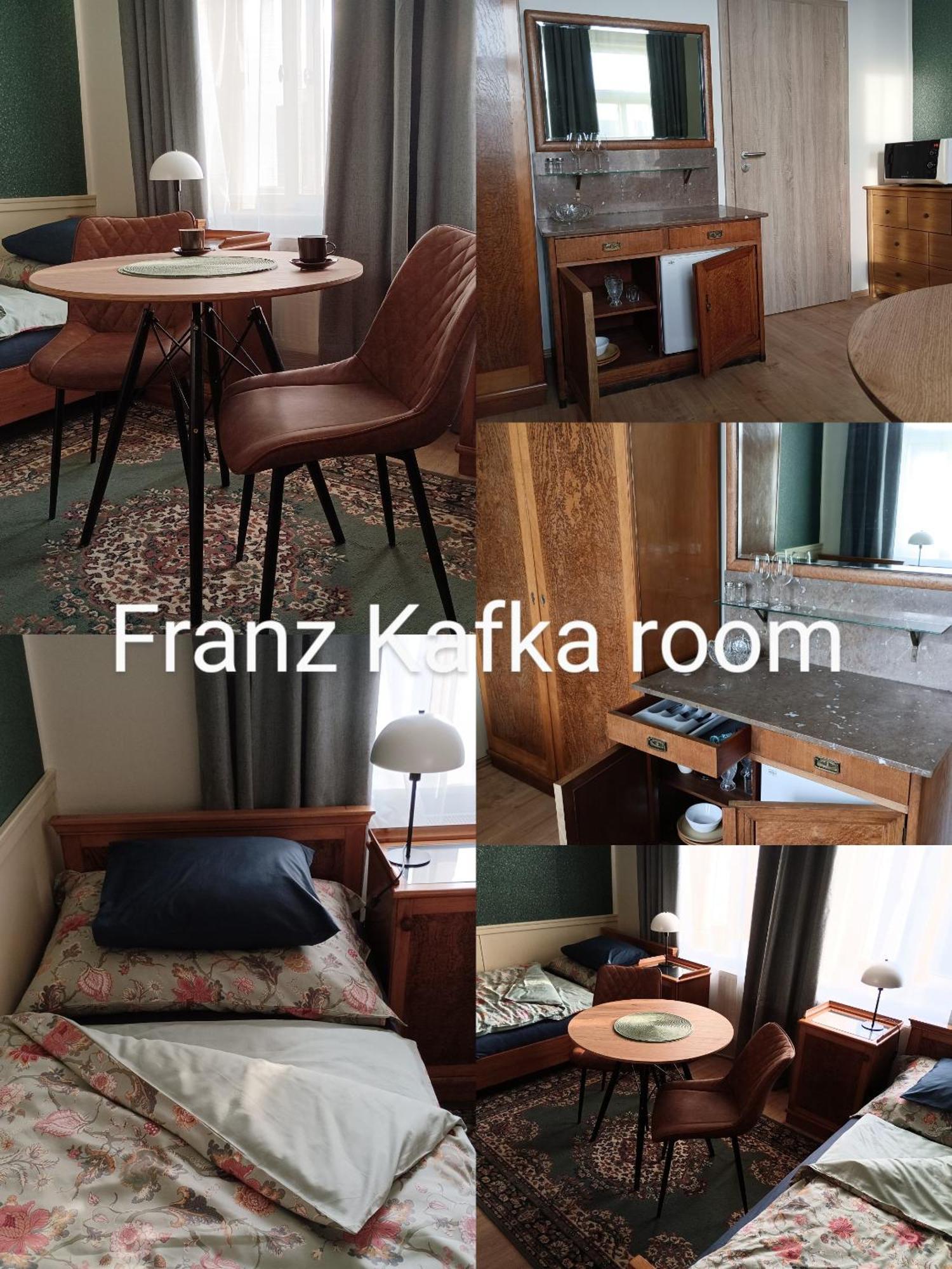 Apartments Bouquet Praga Esterno foto